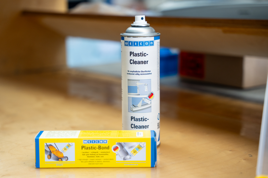 Detergente per Plastica | detergente specificamente formulato per superfici in plastica