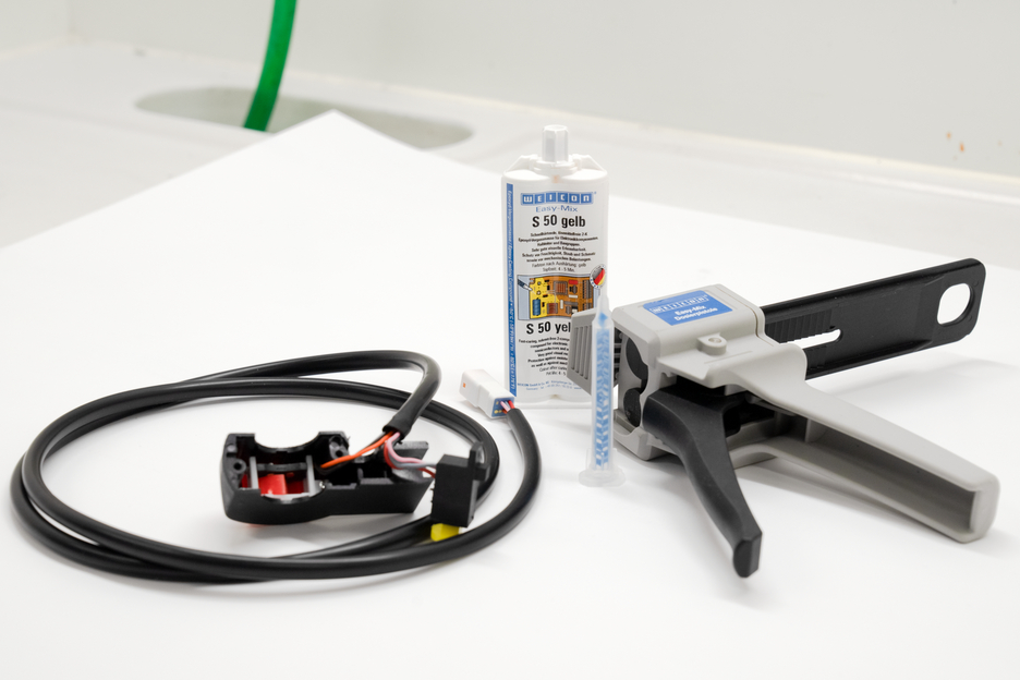 Easy-Mix S 50 giallo | Massa da colata epossidica resistente alle alte temperature
