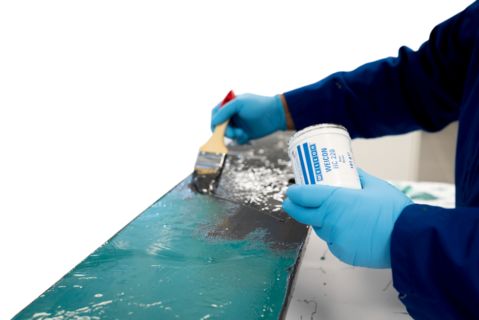 WEICON Ceramico HC 220 | sistema di resina epossidica caricata con ceramica e resistente alle alte temperature per il rivestimento antiusura