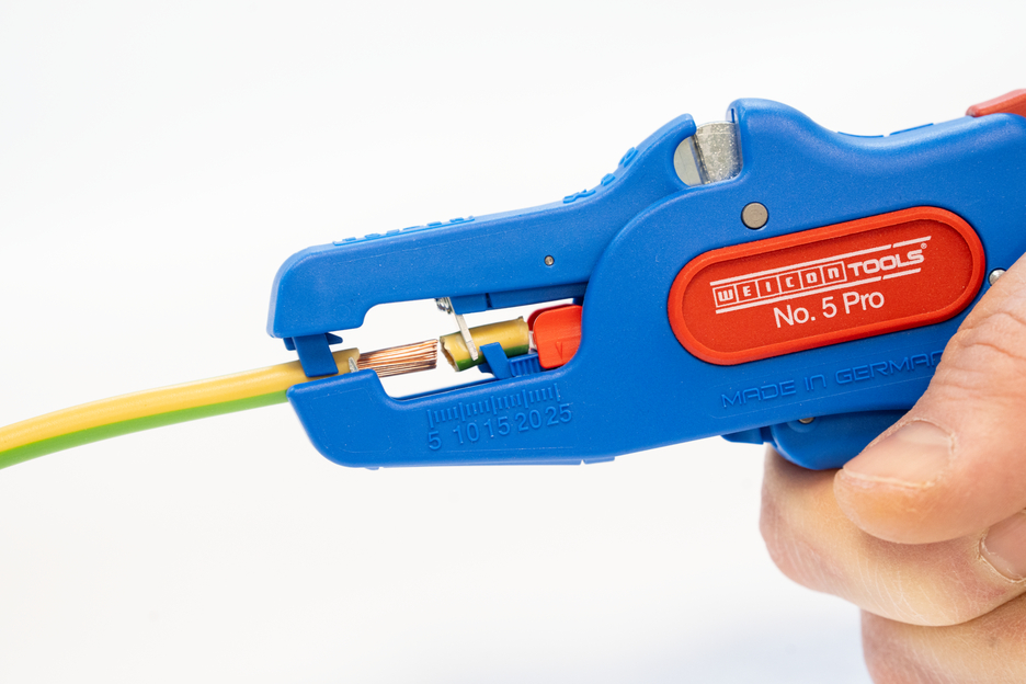 Pinza Spelafili No. 5 Pro | per tutti i comuni conduttori a trefoli e rigidi, range di lavoro 0,2 - 16,0 mm²