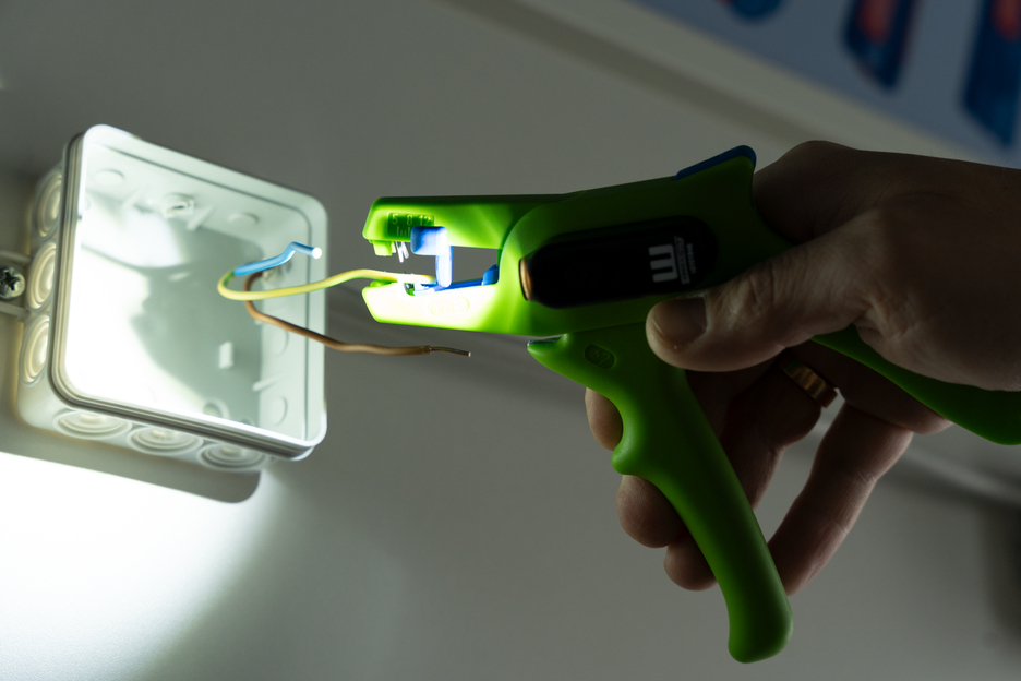 Set Spellafili No. 5 Green Line LED  | Set da 2 pezzi incl. spellafili e lampada da lavoro a LED