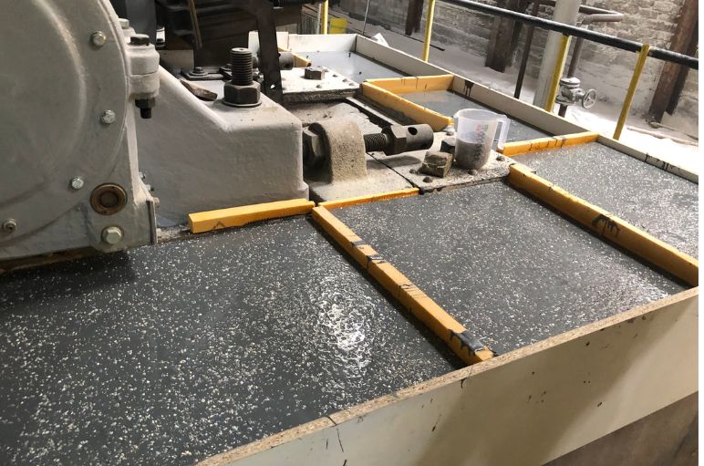 Lastra di pavimento riempita