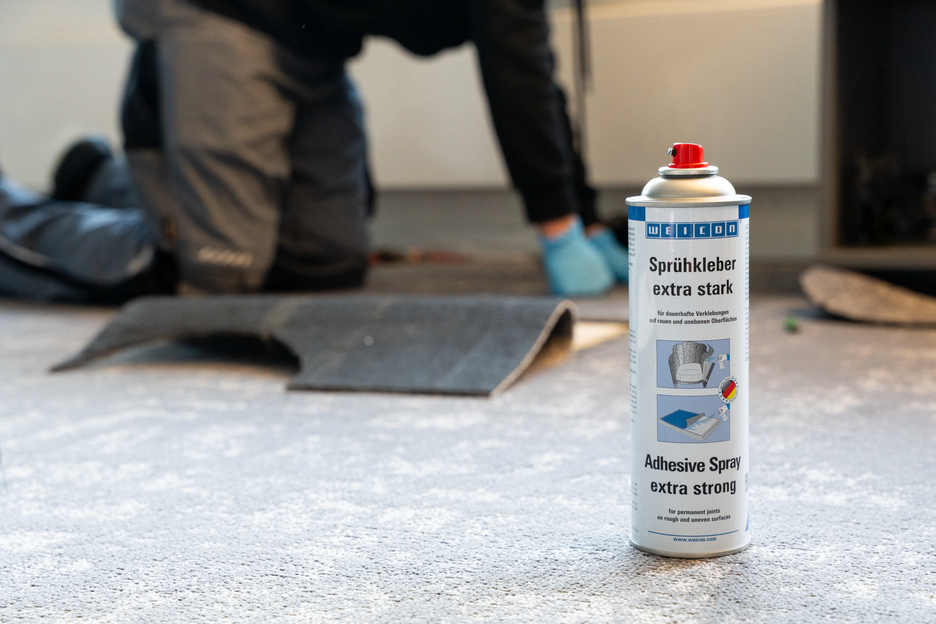 Colla Spray extraforte | adesivo a contatto spray per l'incollaggio forte e permanente di feltro, pelle artificiale e materiali isolanti