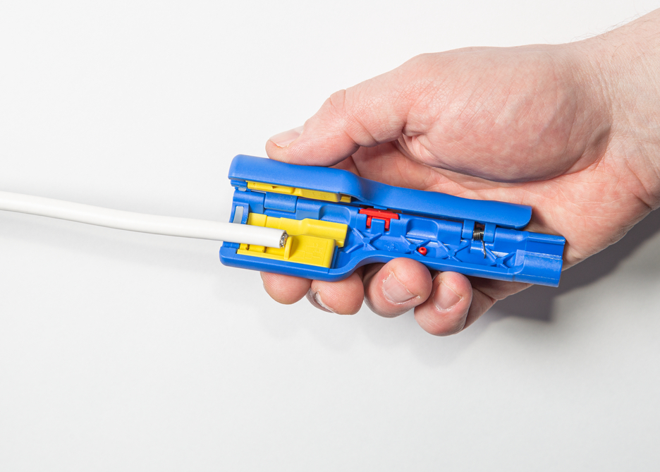 Coax-Stripper No. 1 F Plus - adatto per connettori F a compressione | per la spellatura e la sguainatura di cavi coassiali, compresivo di ausilio per la distensione