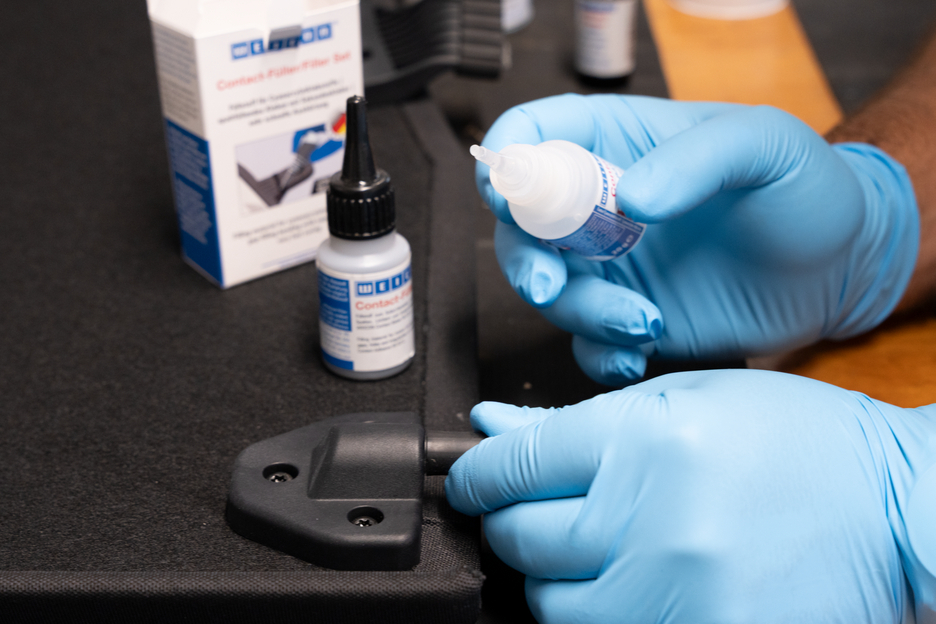 CA-Riempitivo Kit | transparent special filler and cyanoacrylate adhesive Contact VA 8312