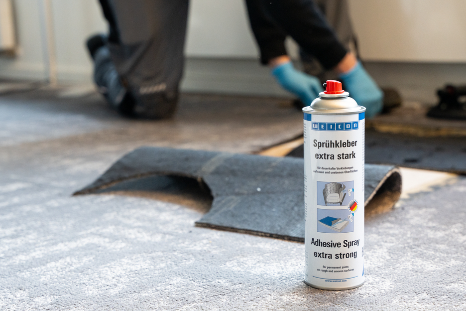 Colla Spray extraforte | adesivo a contatto spray per l'incollaggio forte e permanente di feltro, pelle artificiale e materiali isolanti