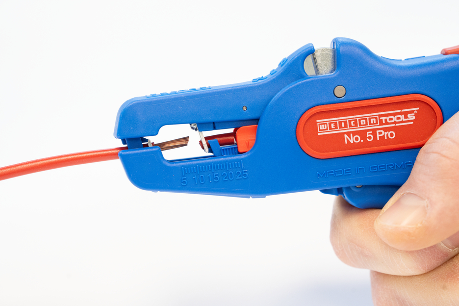 Pinza Spelafili No. 5 Pro | per tutti i comuni conduttori a trefoli e rigidi, range di lavoro 0,2 - 16,0 mm²