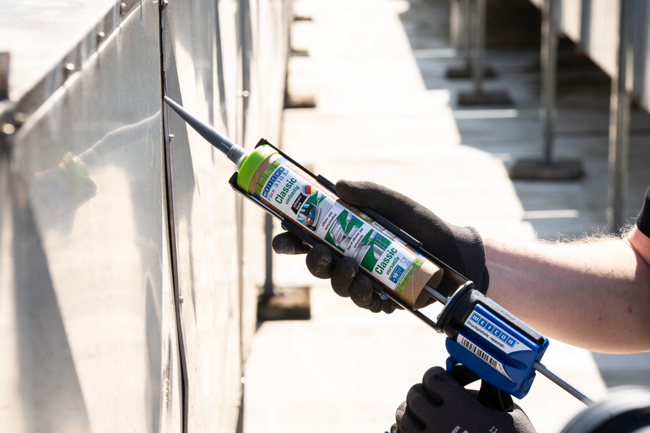 Flex 310 M® Classico MS Polimero | Adesivo elastico a base di polimeri MS per un utilizzo versatile
