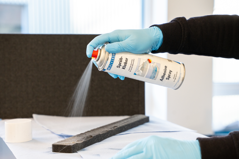 Colla Spray | adesivo a contatto spray, ideale per cartone e carta